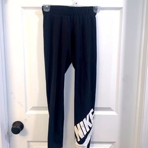 Nike black leggings with nike symbol